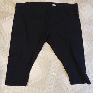 Ava and Viv (Target) Capri leggings